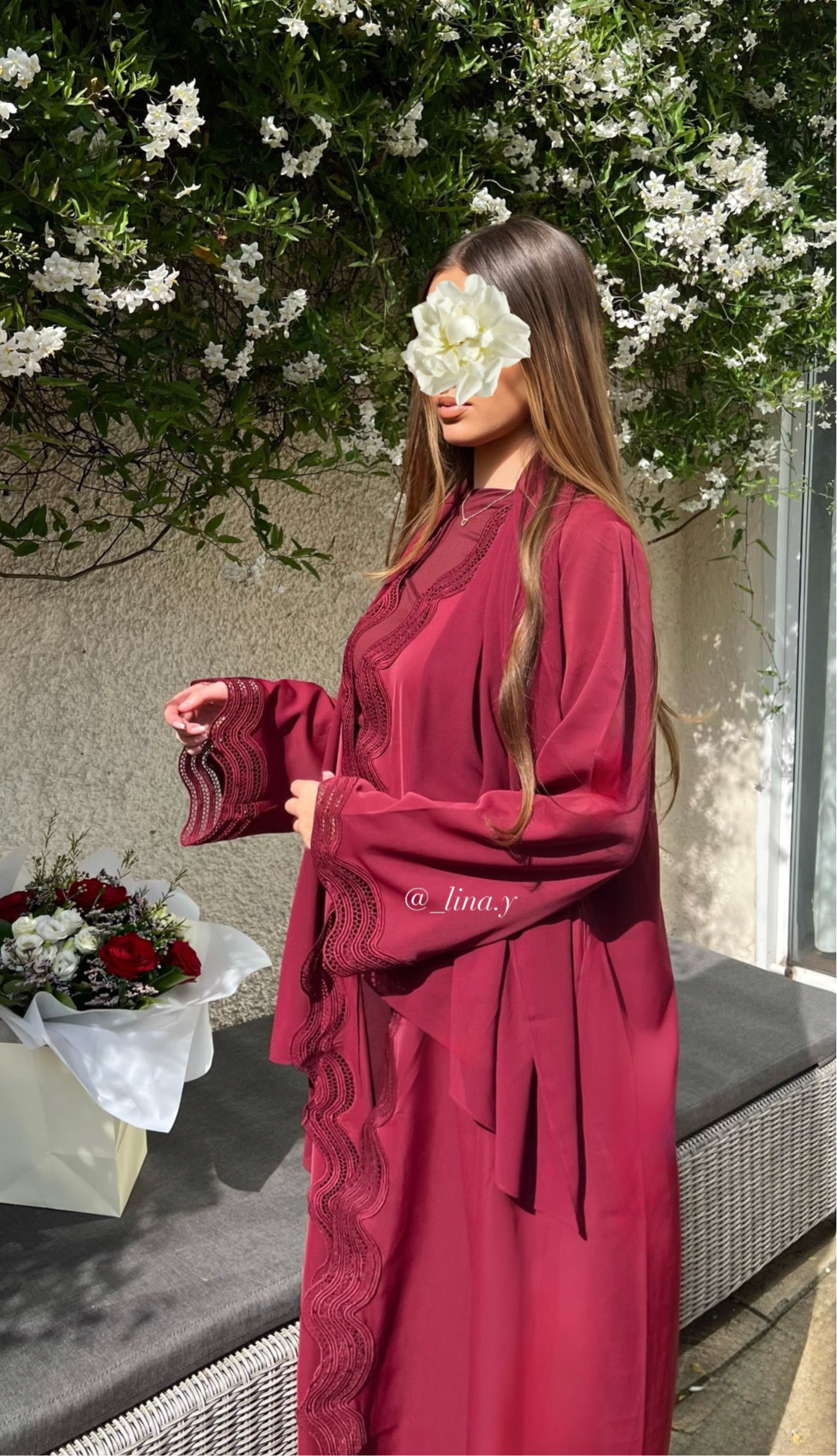 Wave Gem Abaya in Burgundy
